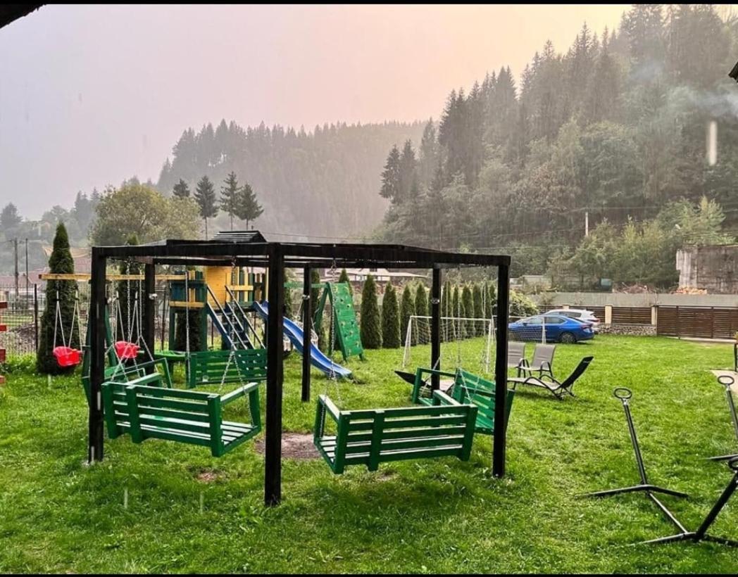 Casa Teodor Rucar Casa De Oaspeti Екстер'єр фото